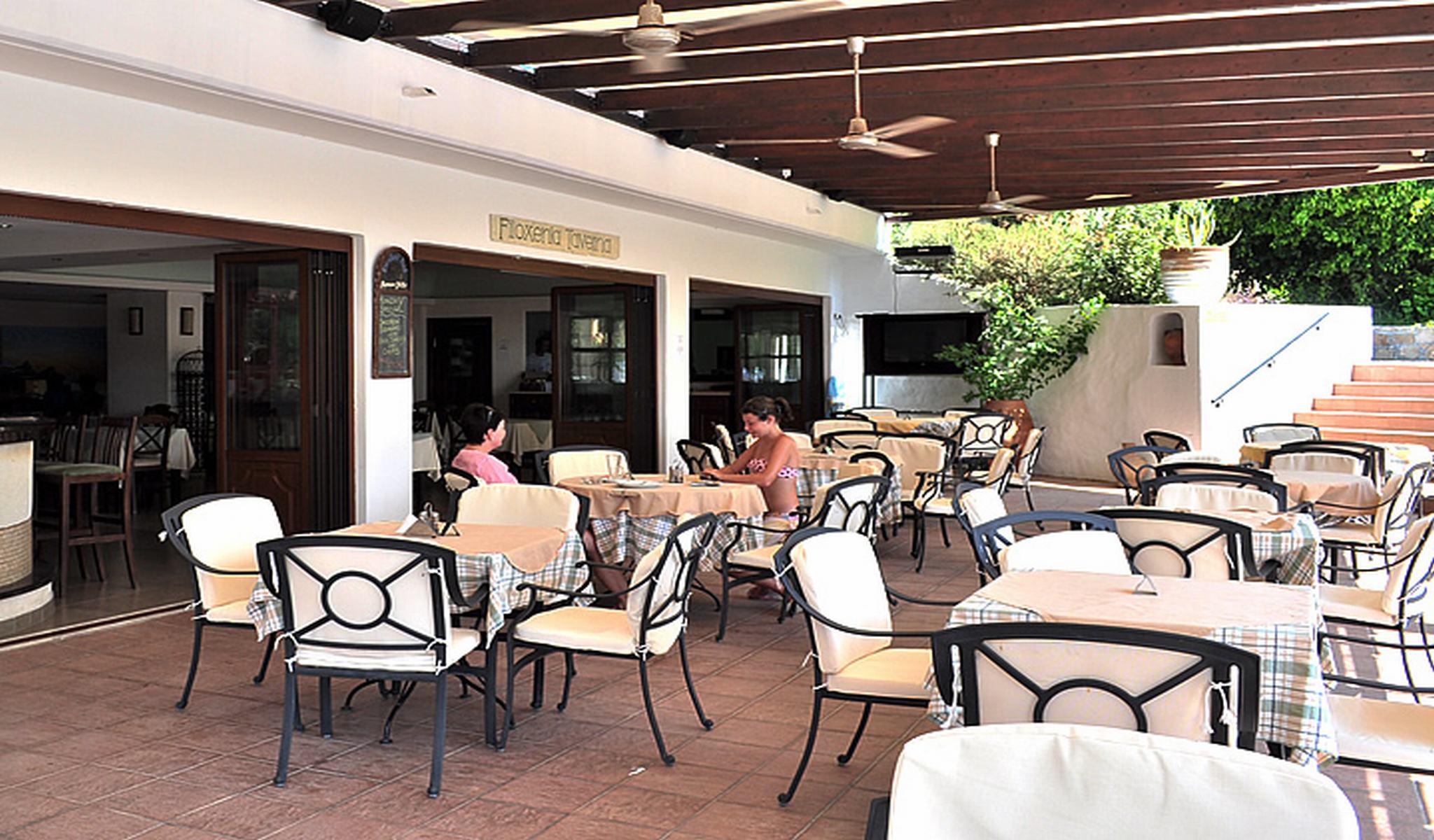 Pefkos Village Apart Otel 3*
