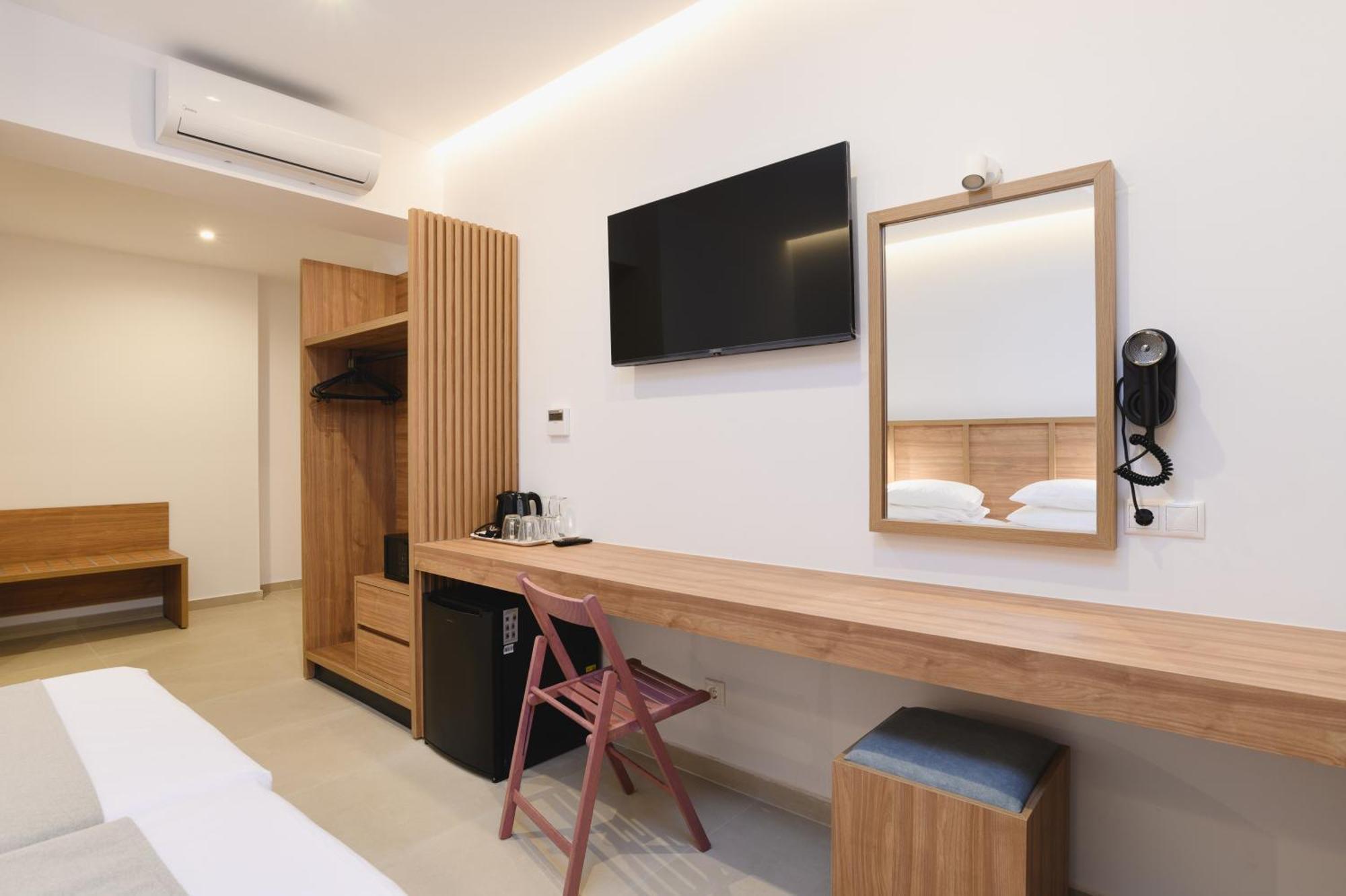 Pefkos Village 3*