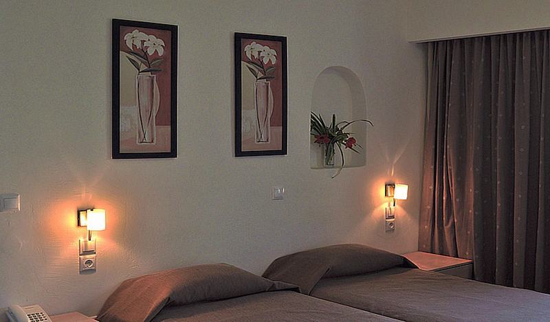 Pefkos Village 3*