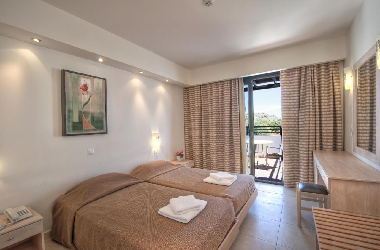 Apartahotel Pefkos Village